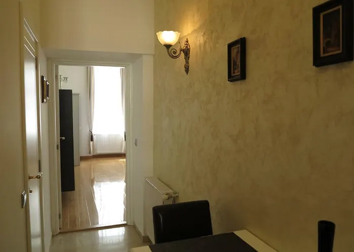 Small Luxury Kapitol Appartement Vienne